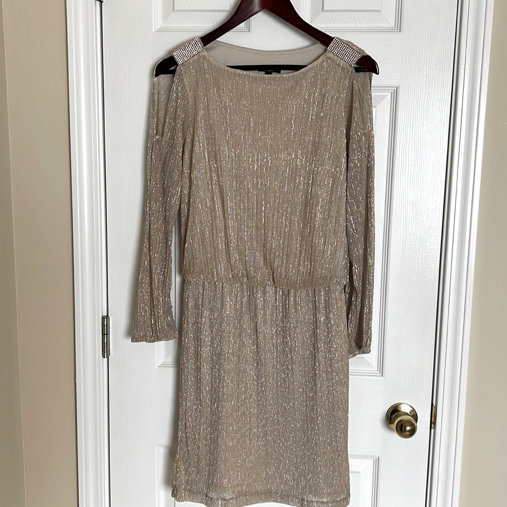 Cold shoulder, Size 6 Cocktail Dress